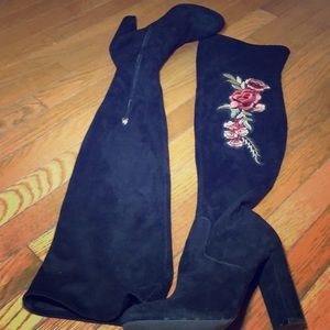 Madden Girl Rose Embroidered Boot